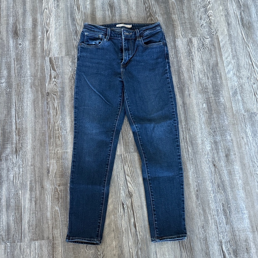 Levi's Women's Dark Blue Jeans